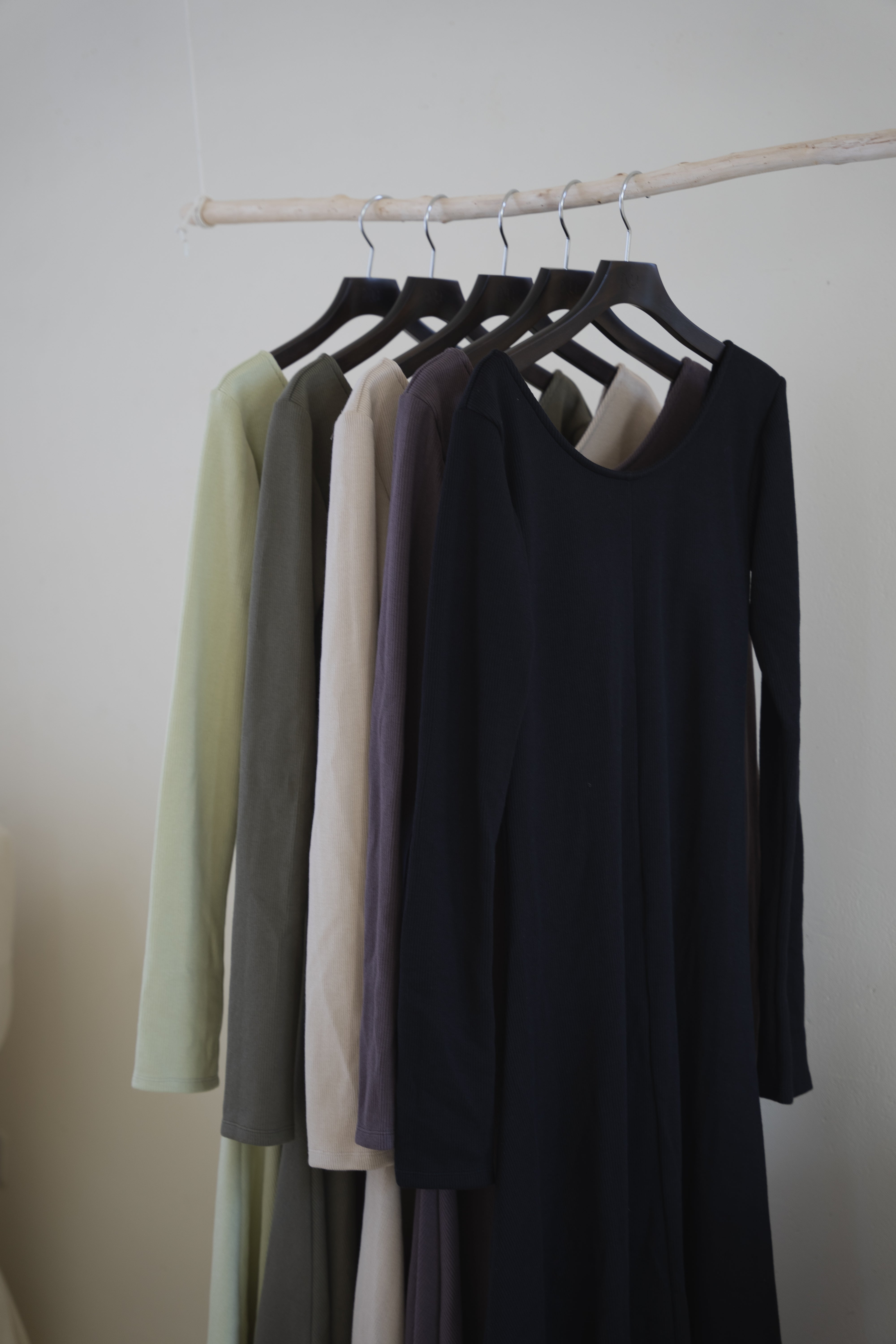 Back open soft rib dress