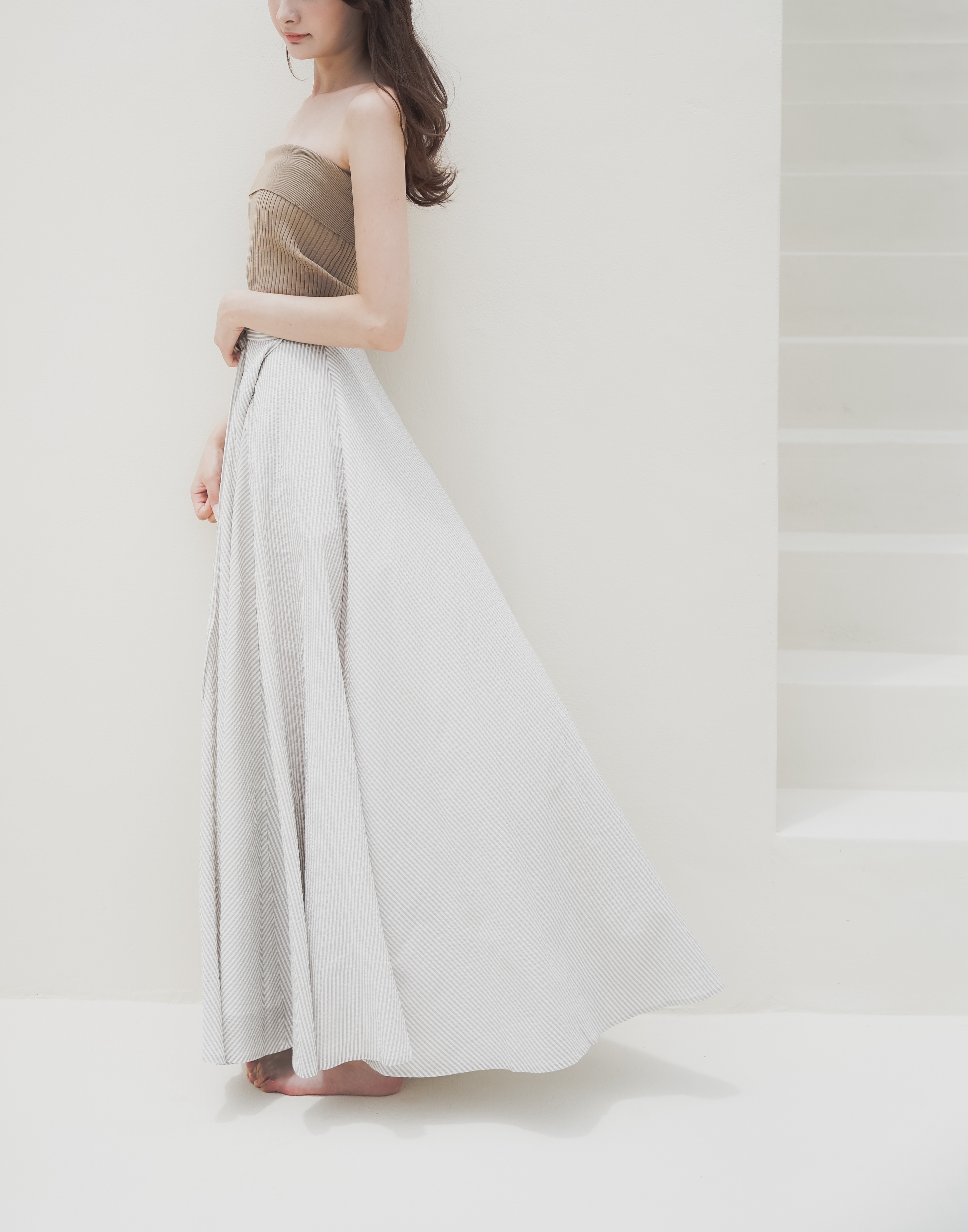 Volume crepe wrap skirt