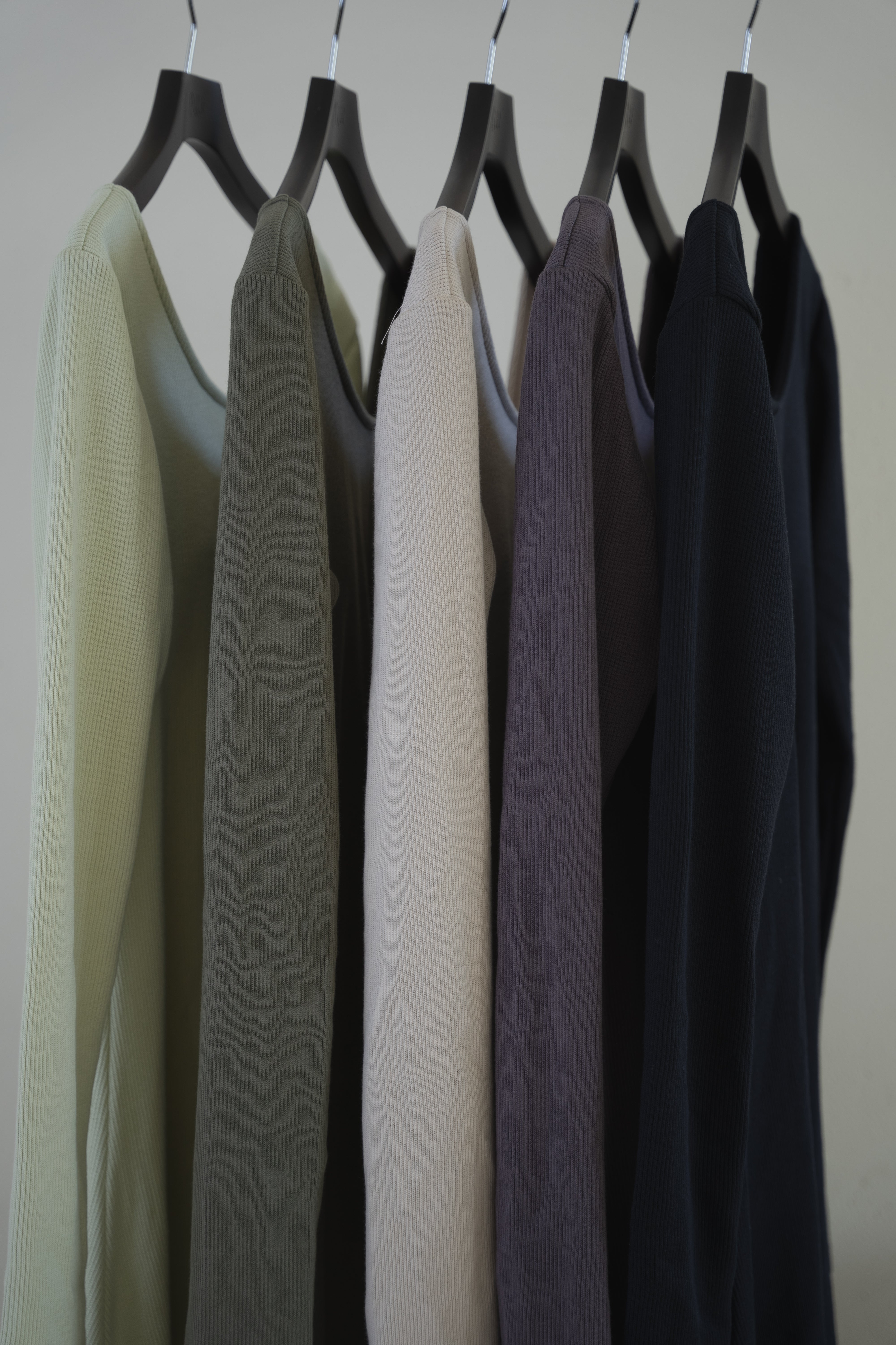 Back open soft rib dress